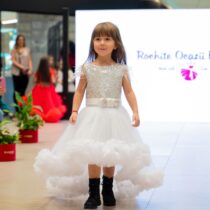 rochita ocazie sclipici lunga cu trena