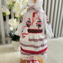 Costum traditional botez fete rosu