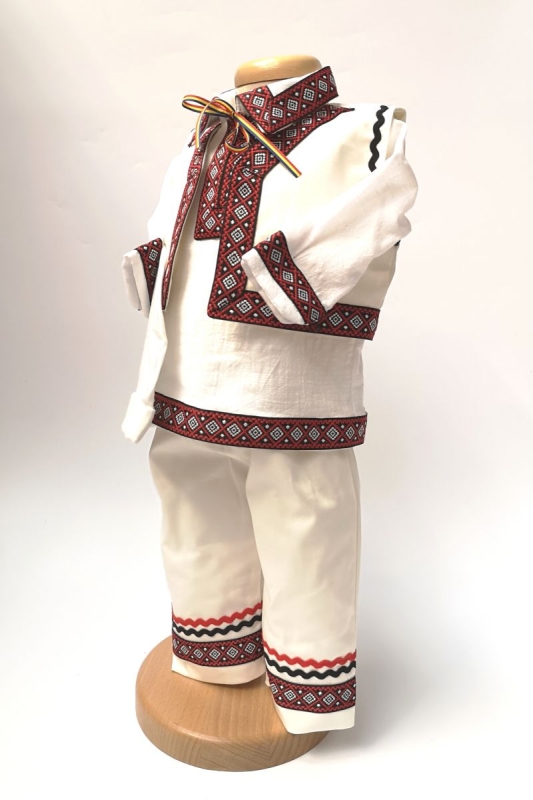 Costum traditional botez baiat rosu7