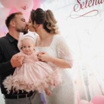 rochita fete cu pene