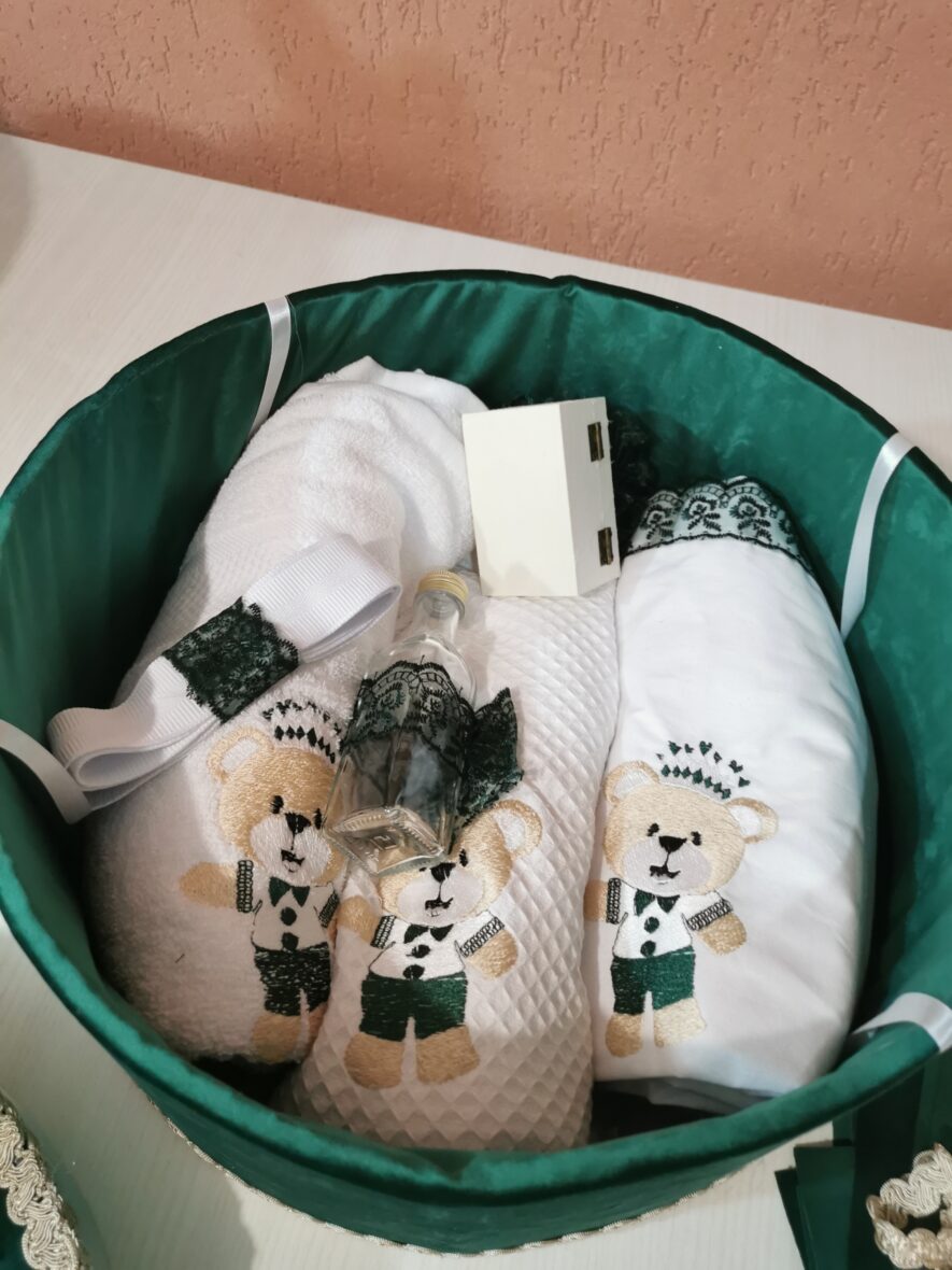 Trusou botez ursulet verdeu