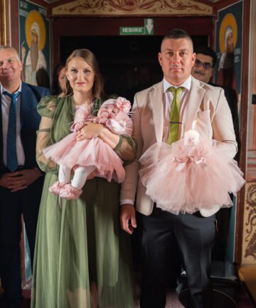 rochita fetita botez cu botosei5