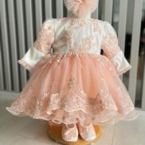 Rochiță de Botez Fetita cu Broderie si Botosei Roz Pudra