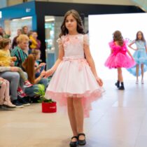 Rochita Ocazie Fetita Trena Scurta Roz