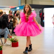 Rochita Ocazie Fetita Trena Scurta roz Fucsia