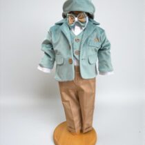 Costum de Botez Premium pentru Băieți – Eleganță în Catifea și Stil Autentic Românesc