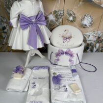 Trusou Botez Fete Complet cu Rochiță și Cufăr Personalizat