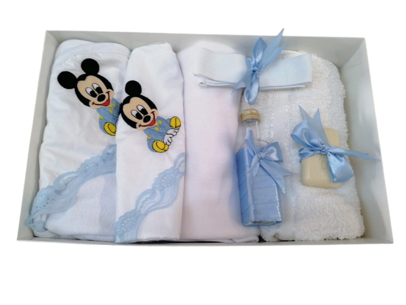 Trusou de Botez Personalizat Broderie 7 Piese Mickey Bleu