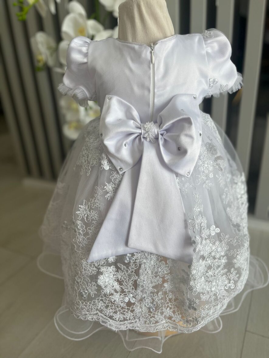 rochita fetita cu trena alba2