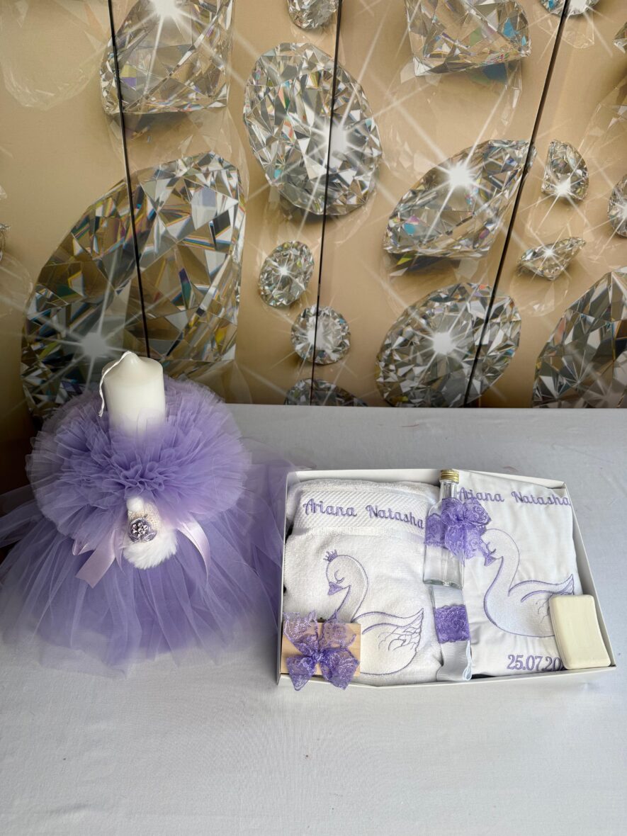 Trusou de Botez Personalizat cu lebada si lumanare