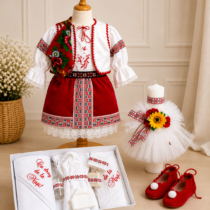 Trusou botez fete traditional rosu