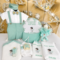 Trusou de Botez Personalizat cu Îngeraș și Costumaș Elegant pentru Băieți