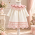 Rochiță Botez Fetiță Ivoire cu Dantelă Roz și Guler Elegant